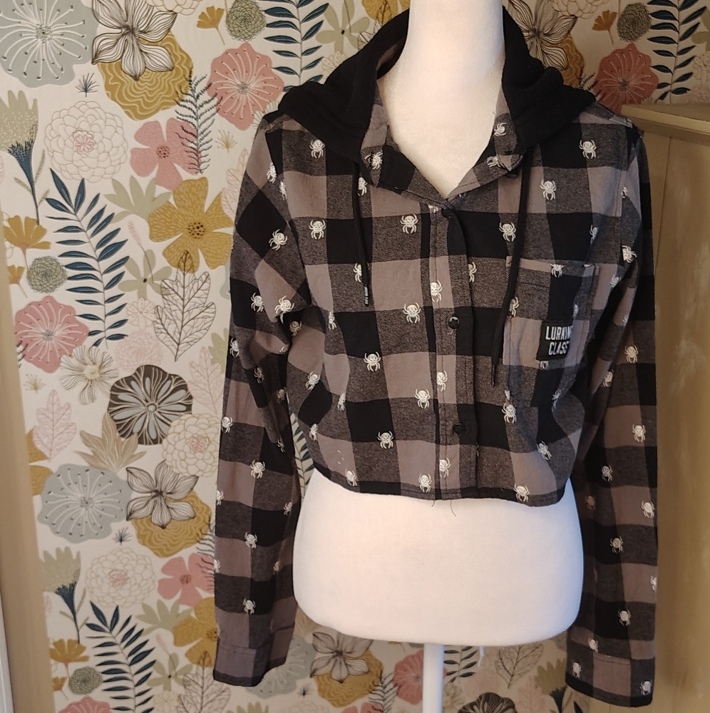 Lurking Class Black and Gray Checkered Cropped Hoodie With Skull Spiders Size M - Picture 3 of 10